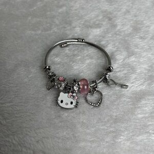 455 Pink Hello Kitty Bracelet cute